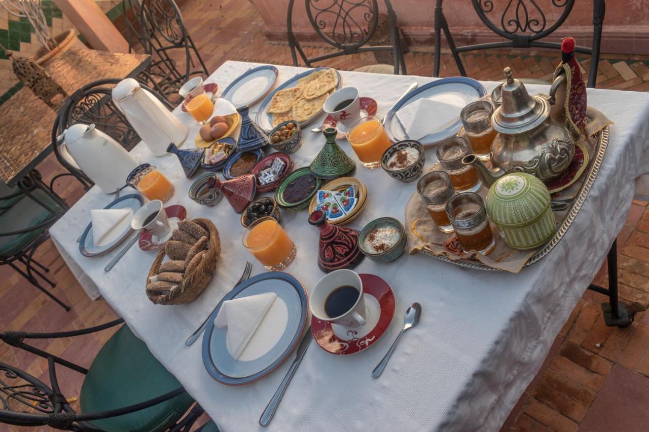 Riad Dar El Arsa Rooftop & Jacuzzi Marrakesh Esterno foto