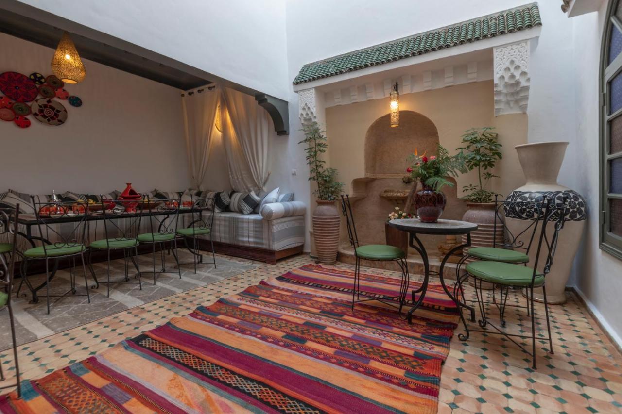 Riad Dar El Arsa Rooftop & Jacuzzi Marrakesh Esterno foto